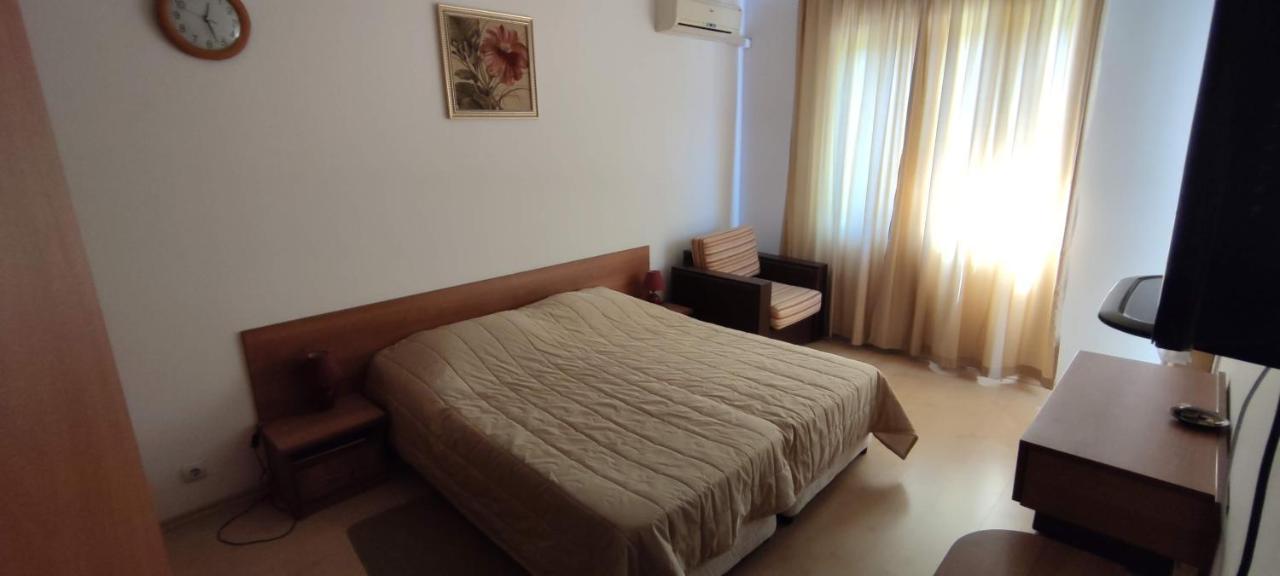 Riviera Sea Villageapartments Golden Sands Eksteriør billede