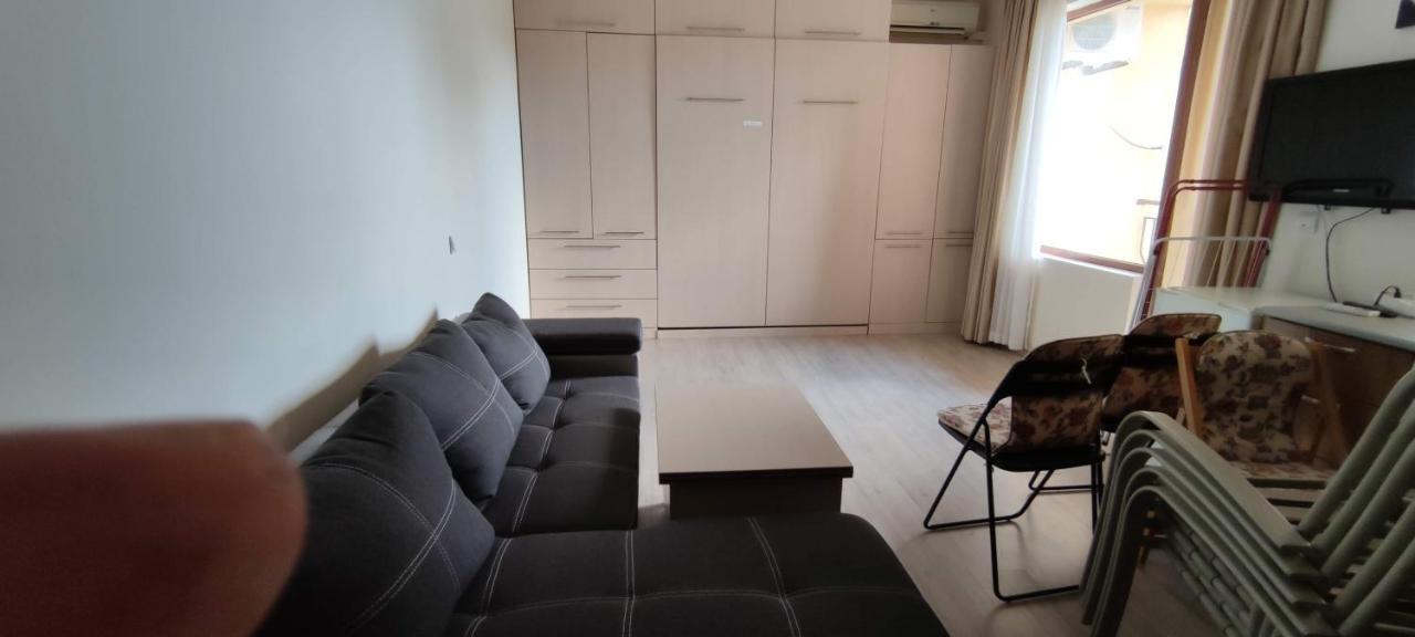 Riviera Sea Villageapartments Golden Sands Eksteriør billede