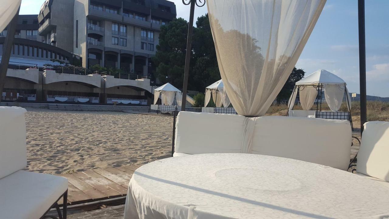 Riviera Sea Villageapartments Golden Sands Eksteriør billede